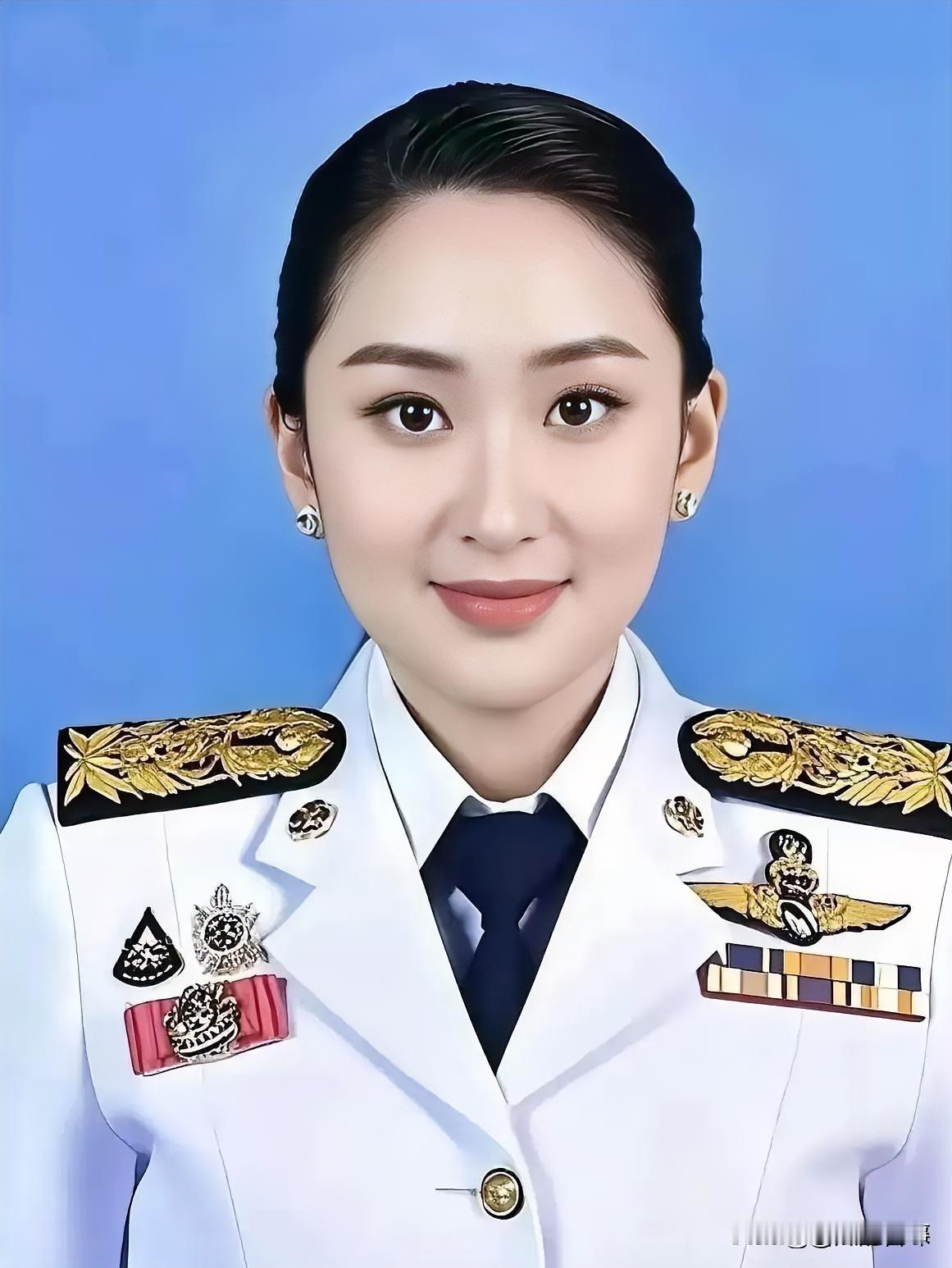 泰国最新消息
5月19号，泰国旅游与体育部长素拉沙-攀差伦沃拉恭正式宣布，内阁已