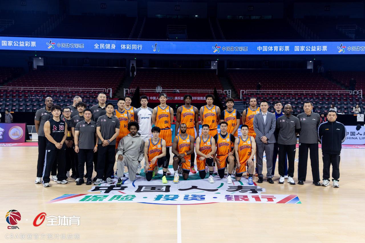 这支上海男篮能打球的人是真多，同时各有特点，就看教练组如何捏合，尽量去用好每个人
