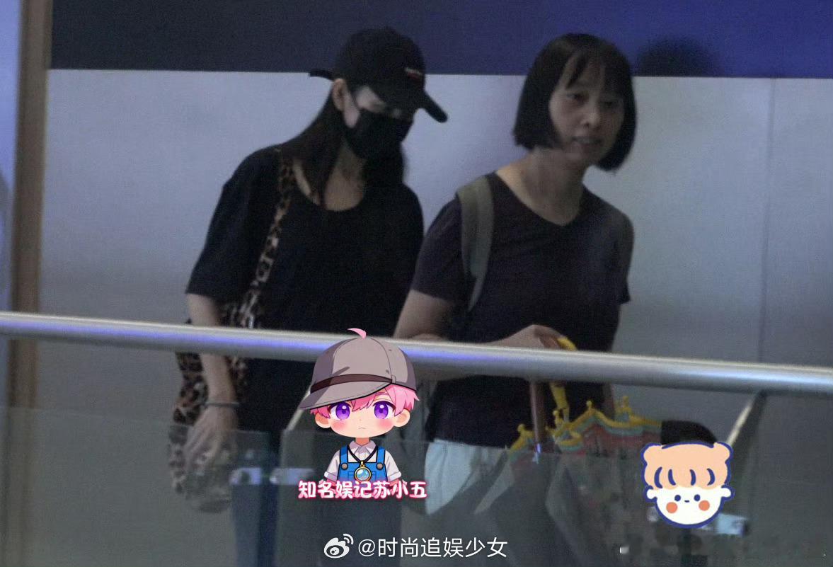 王鸥大大方方的演员坦然官宣独自带娃一事引发热议。不遮掩、不回避，大方直面自己的生