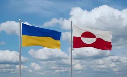 泽连斯基被问是否会向格陵兰岛派遣军队进行训练？

泽连斯基表示：我们的军队，你们