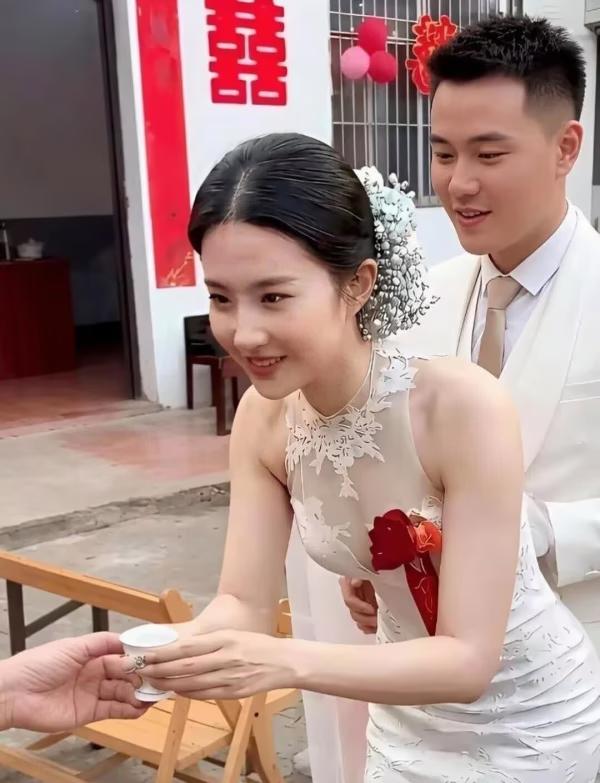 新娘撞脸刘亦菲！这也太美了，什么神仙颜值啊 