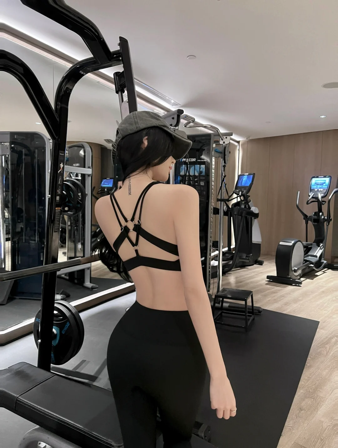 自律女人穿搭1.0