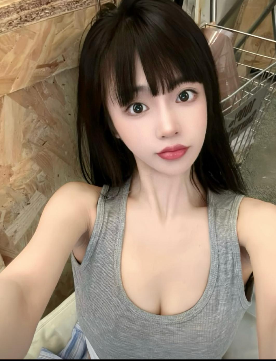 司晓迪跑外网持续爆料！自曝手握男明星大尺度图，喊话粉丝别惹她娱乐 明星