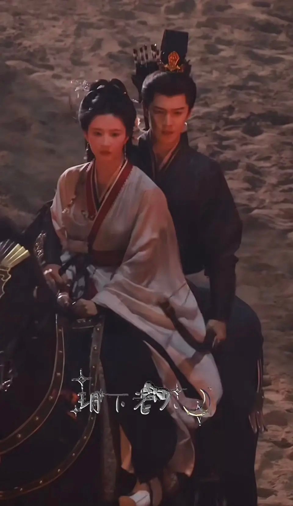 刘些宁和刘亦菲也太像了吧 