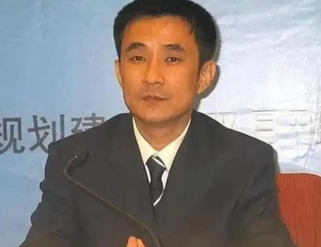 1999年，江西一位年轻人卖掉了加油站，用钱在北京郊区买了600亩地，赚了50多