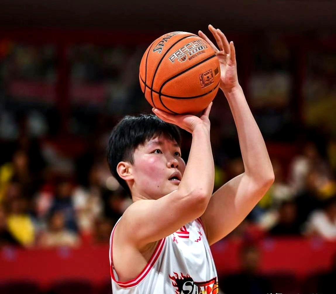 你想看到的球员得分数据在这里！
 

山西女篮季前赛77-64胜武汉，宋珂昕15