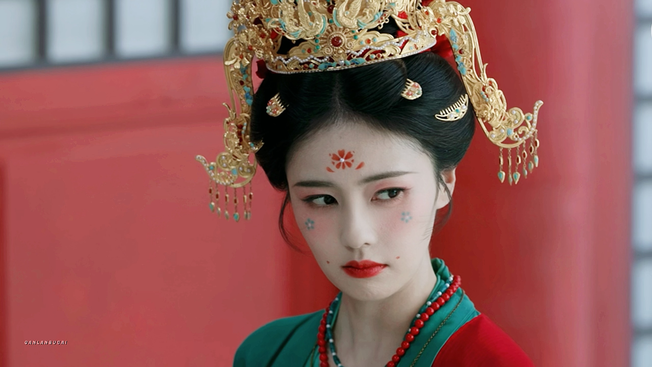叶璃：hello？你管我莫离白鹿叶璃 ﻿