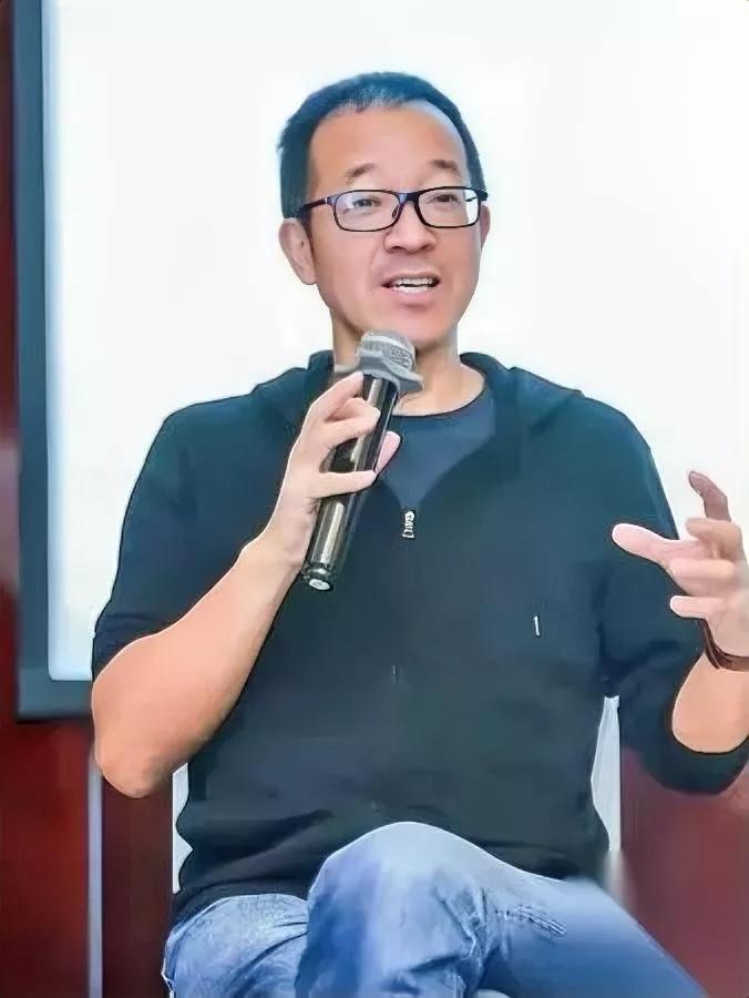 俞敏洪这回难了

骑虎难下的难

你敢信现在连20多万付费会员都集体闹着要退费？