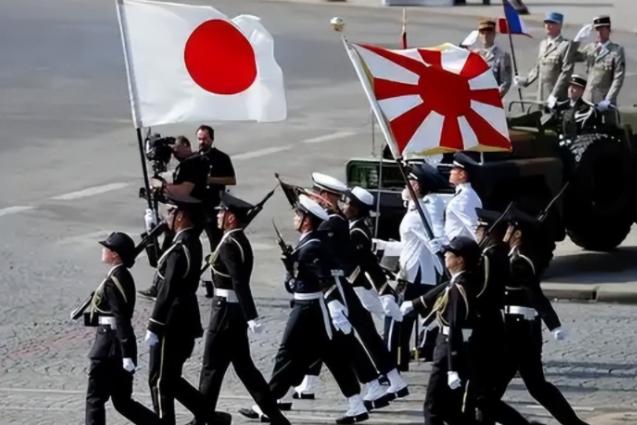 几个日本能打过一个俄罗斯？不夸张的说，俄罗斯未必能打得过日本，毕竟俄军拉胯的没眼