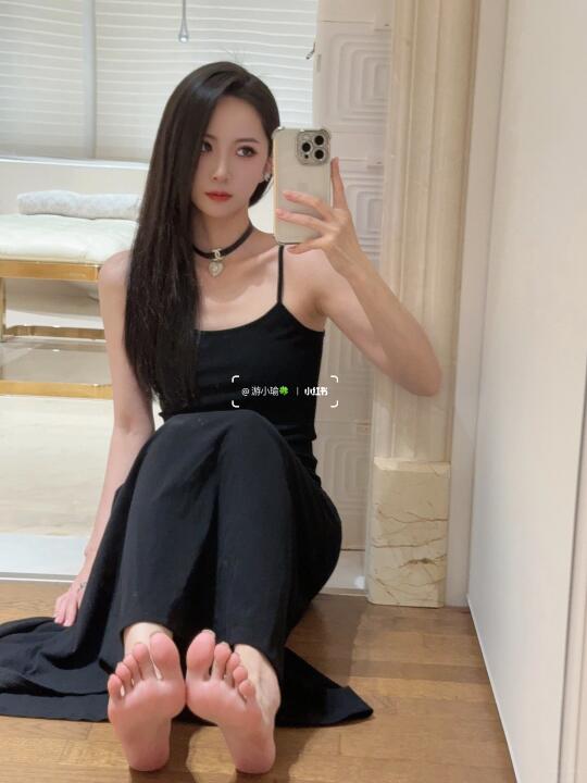百搭小黑裙