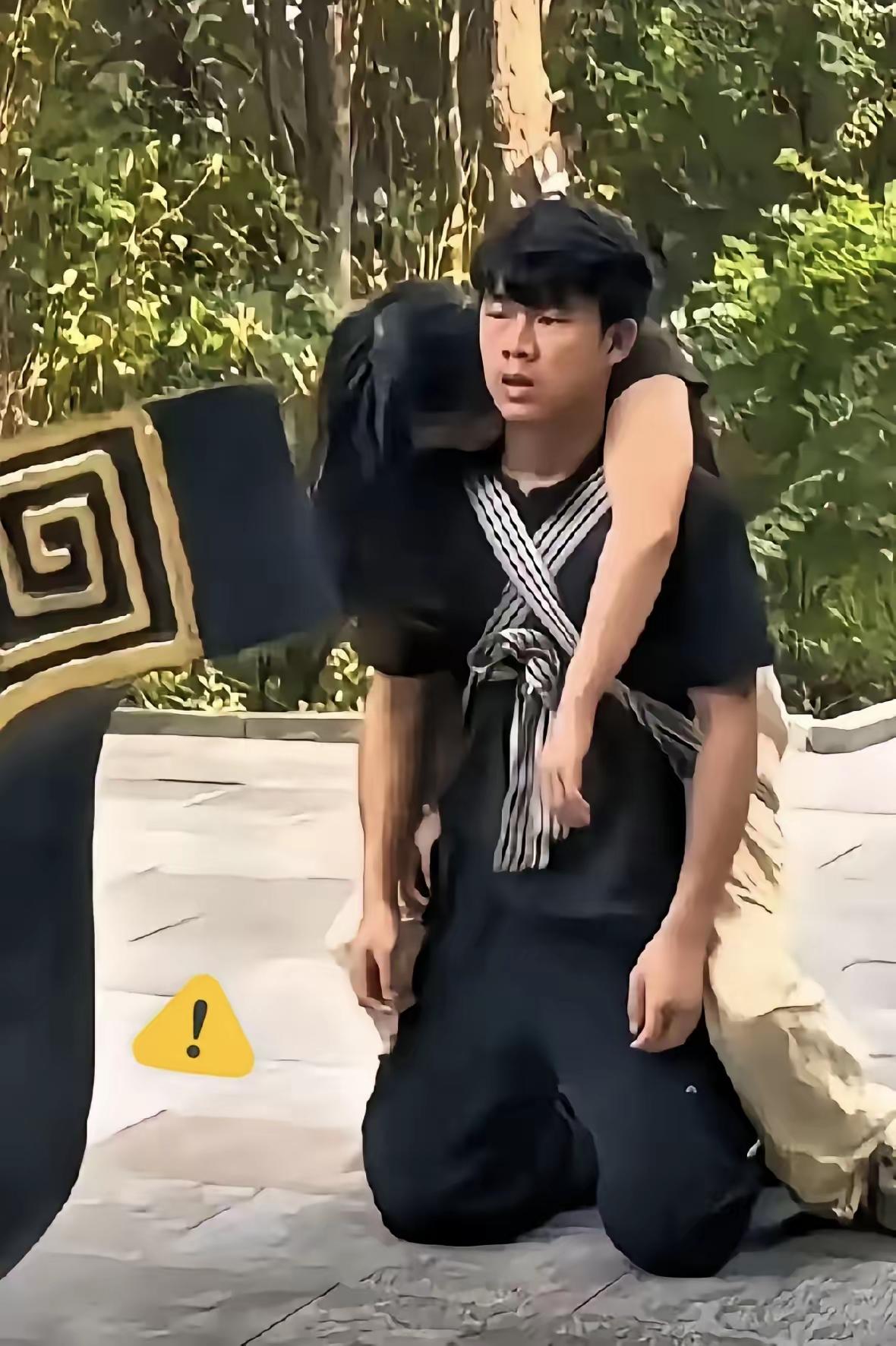 看完山东张明荣的故事，内心很复杂，这份担当值得尊重，但整件事实在让人唏嘘不已。