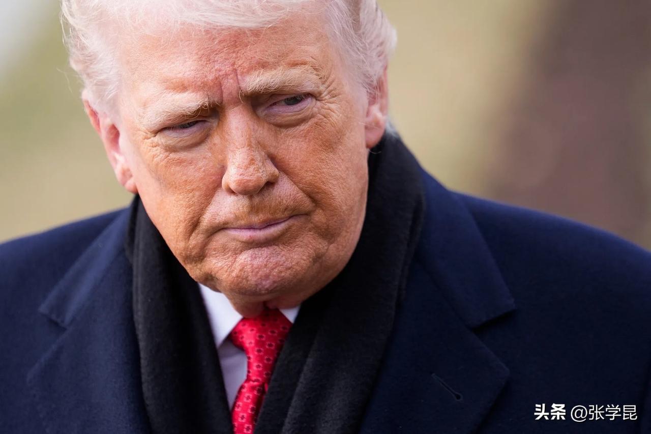 特朗普今天发文说：“美国已经把伊朗从地图上抹去了，可他们那不入流的分析师大卫·桑