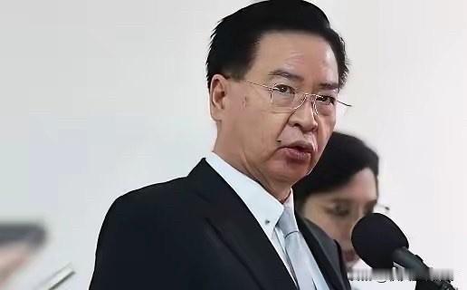近日，吴钊燮接受专访时高喊：“乐见台湾、日本与菲律宾深化安全合作，对抗中国恐吓。