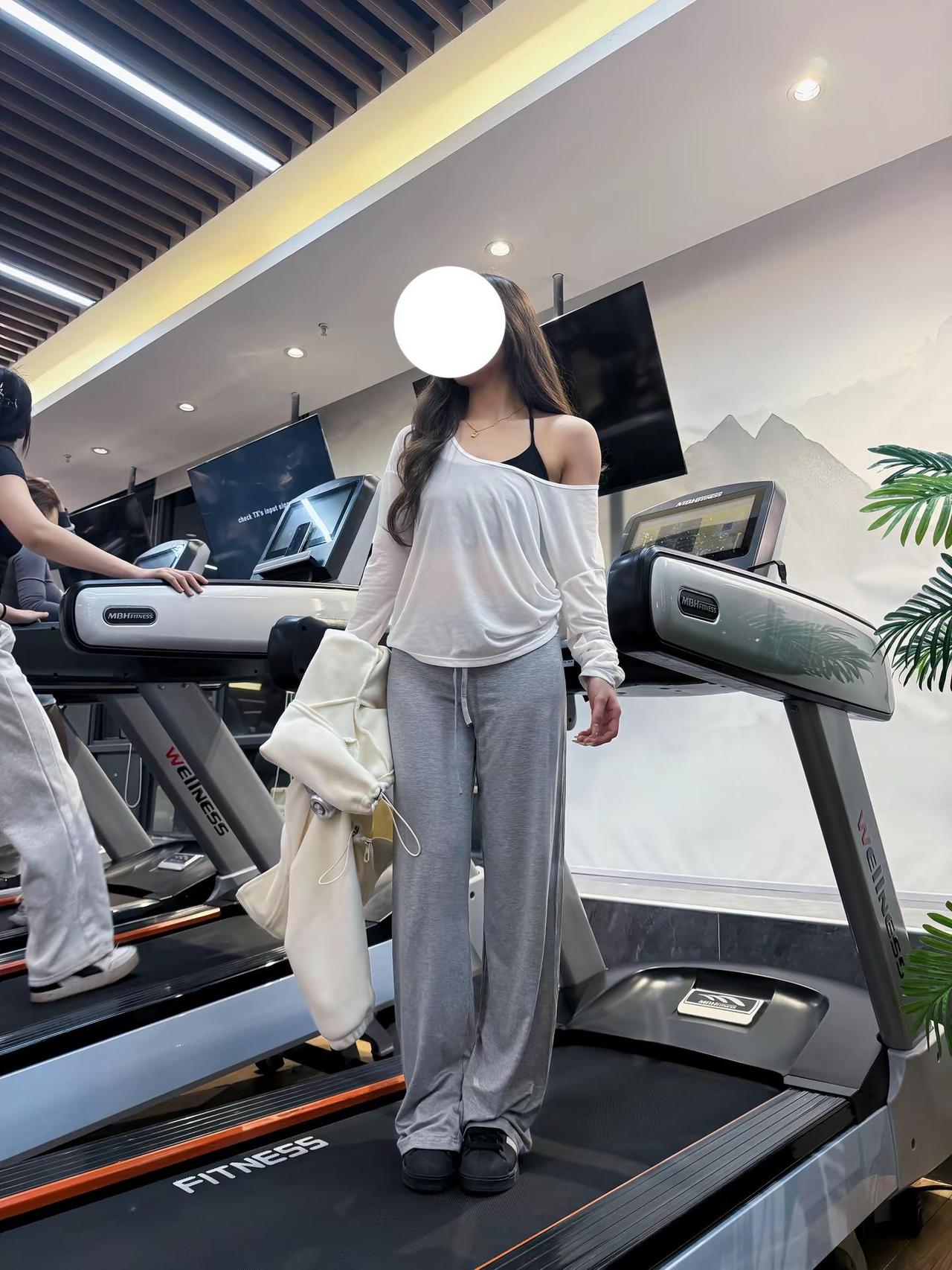 健身房没有冬天 健身 健身穿搭 瑜伽服搭配