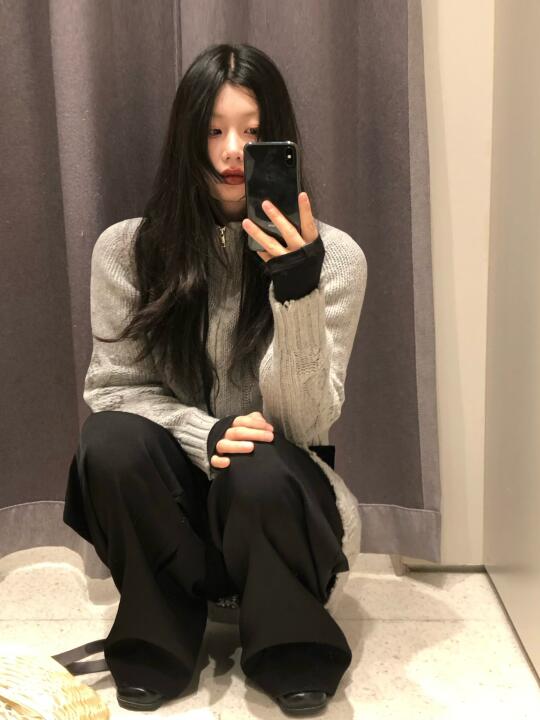 今日人设：忧郁女孩