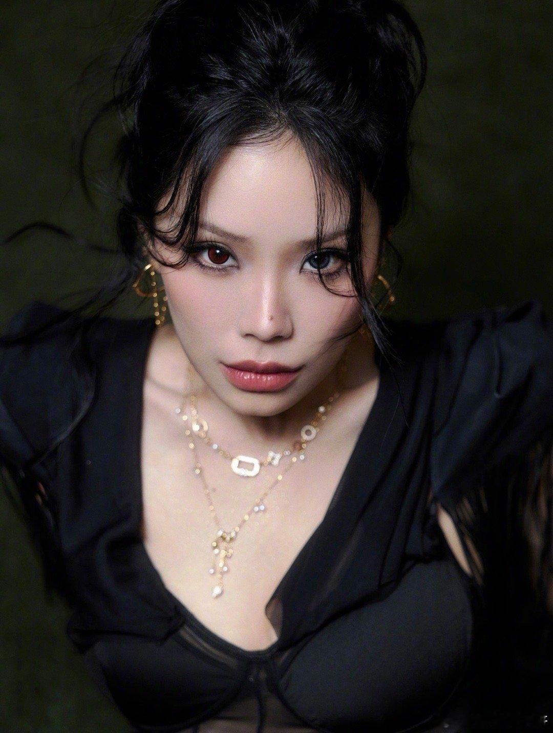 SHarK说其实VaVa是想成为万妮达 好朋友的互损太真实！SHarK曝VaVa