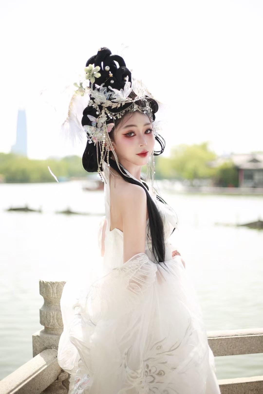 吾妻冰裳 多思善妒 吾独爱之古风