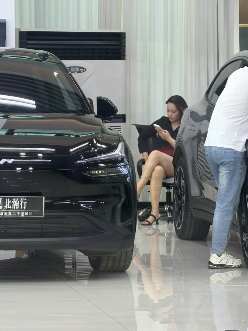 来一个面试的，各位云股东帮我看看能不能留。 