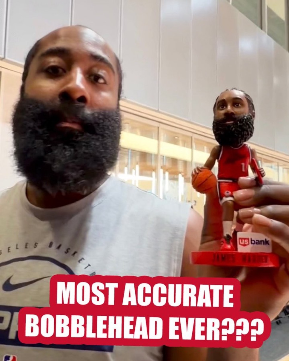 登子的摇头娃娃 