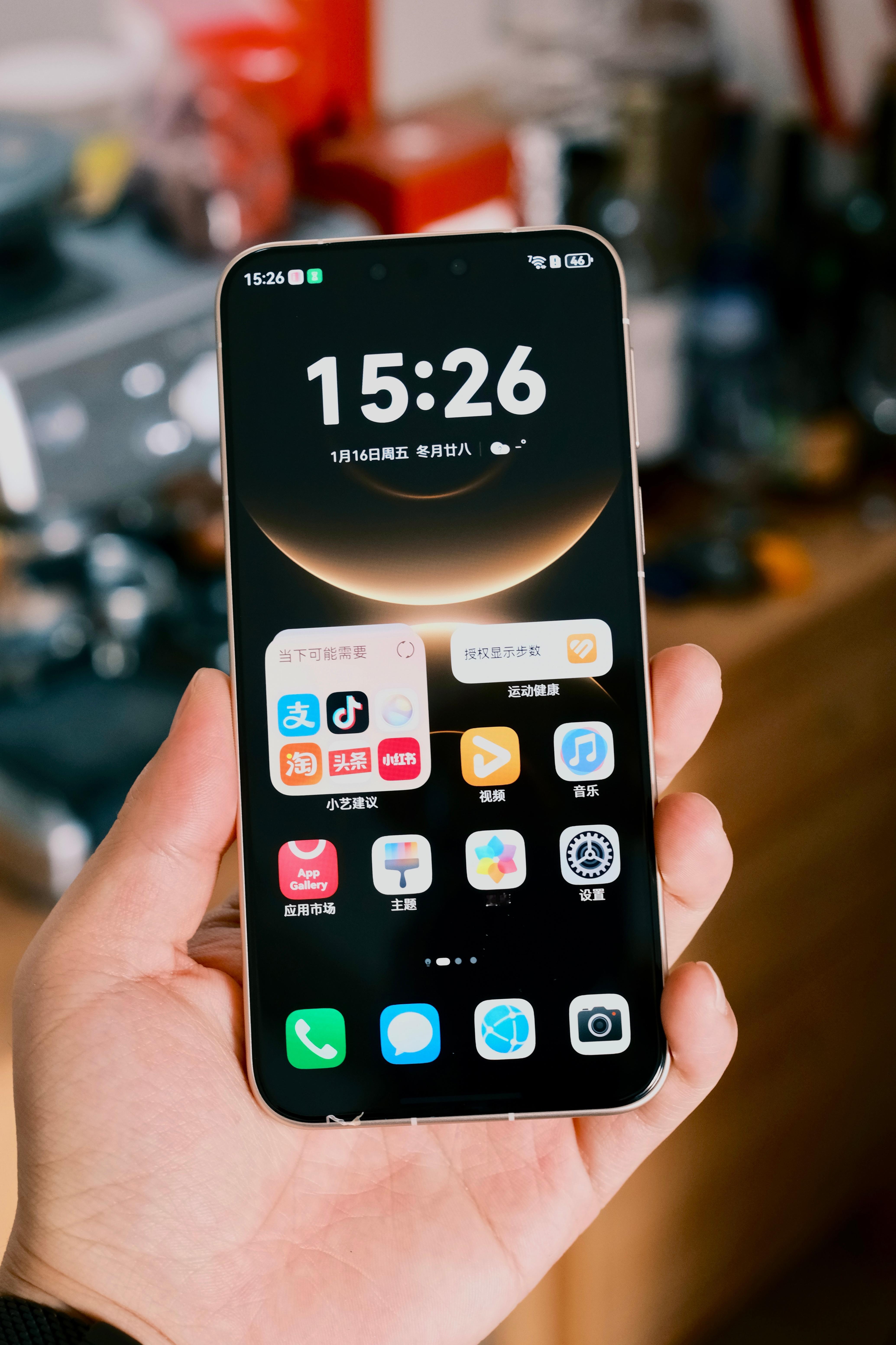 竟然没有华为 Mate 80 的钢化膜有谁家的钢化膜比较好值得推荐吗？？