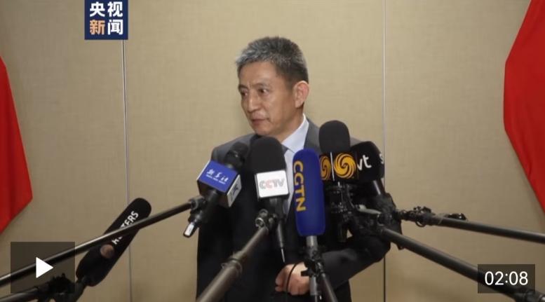 美国财长贝森特对中国贸易代表李成刚非常不满～～

为什么这么说呢？

1、 在西