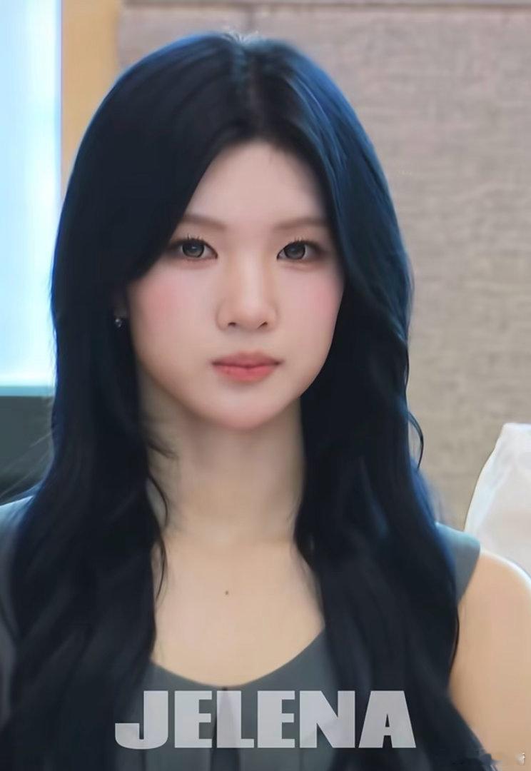 我真不知道有谁可以和崔志宇争门面我的宝贝 脸型完美 五官完美 面部折叠完美 面部