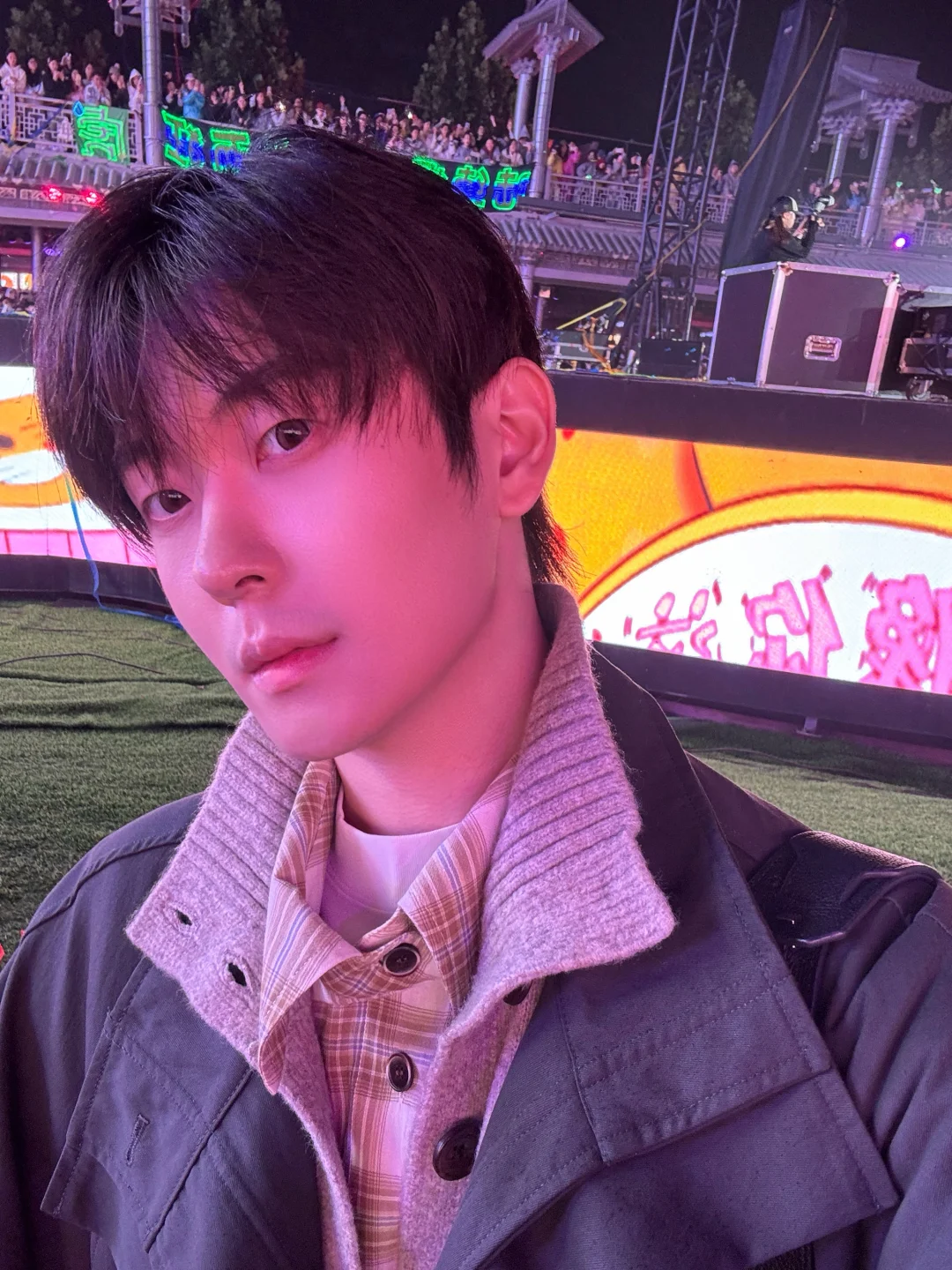 来万岁山看陆虎啦🐯🎤