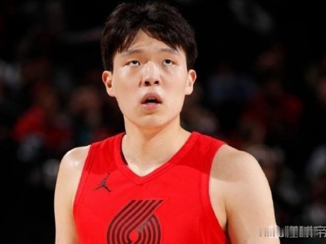 杨瀚森的尴尬谁懂啊…今天，在NBA发展联盟的比赛中，撕裂之城混音队在主场以123