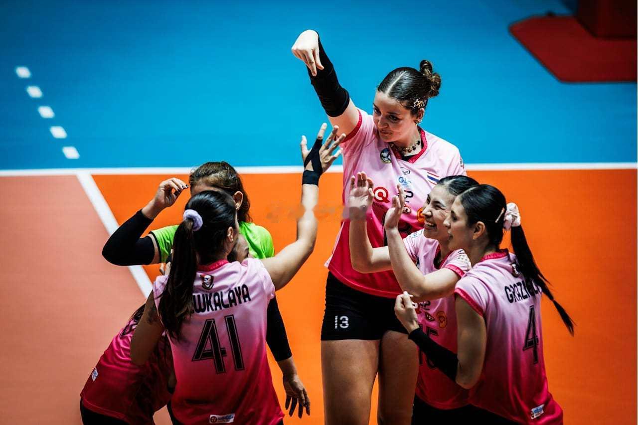 2026年亚洲女排冠军联赛半决赛泰国春武里至尊vs泰国呵叻第四局：29-31大比