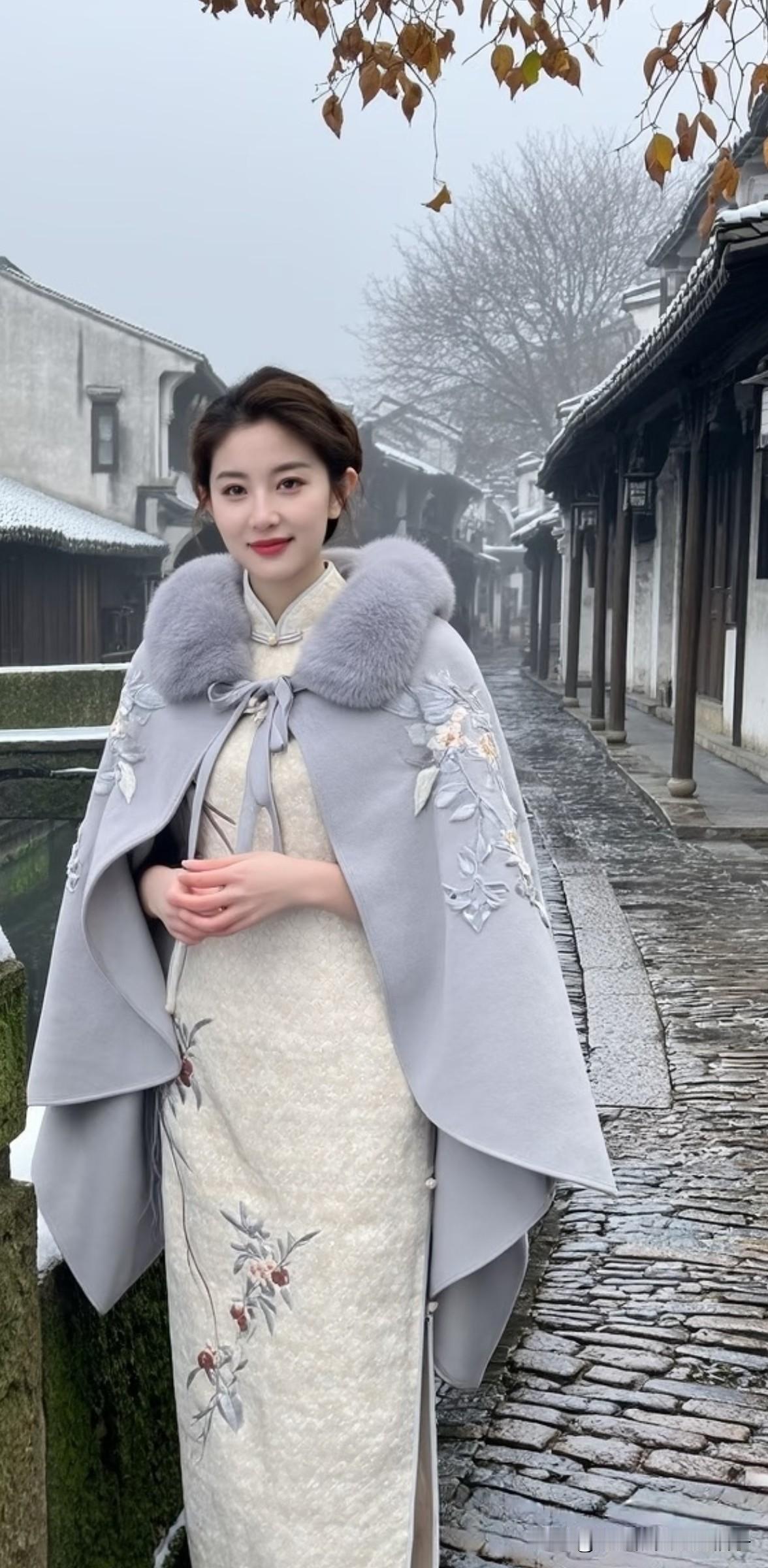 现在旗袍风真是越来越有看头了，好多设计把传统和现代结合得超棒。
都市时尚气息满满