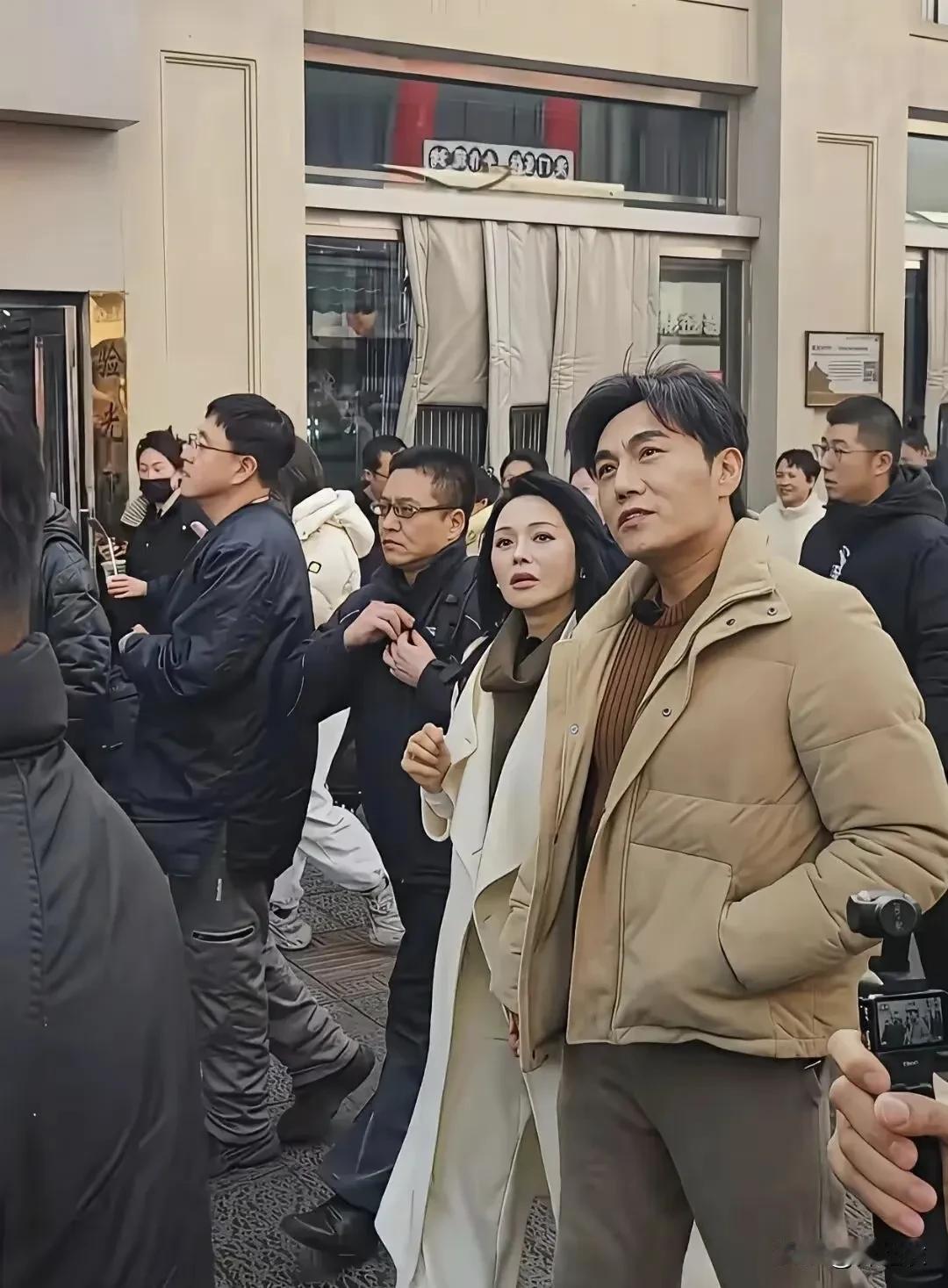 伊能静年轻的时候是小公主，现在还是不甘心要做小公主，表演型人格。而秦昊刚好和她相