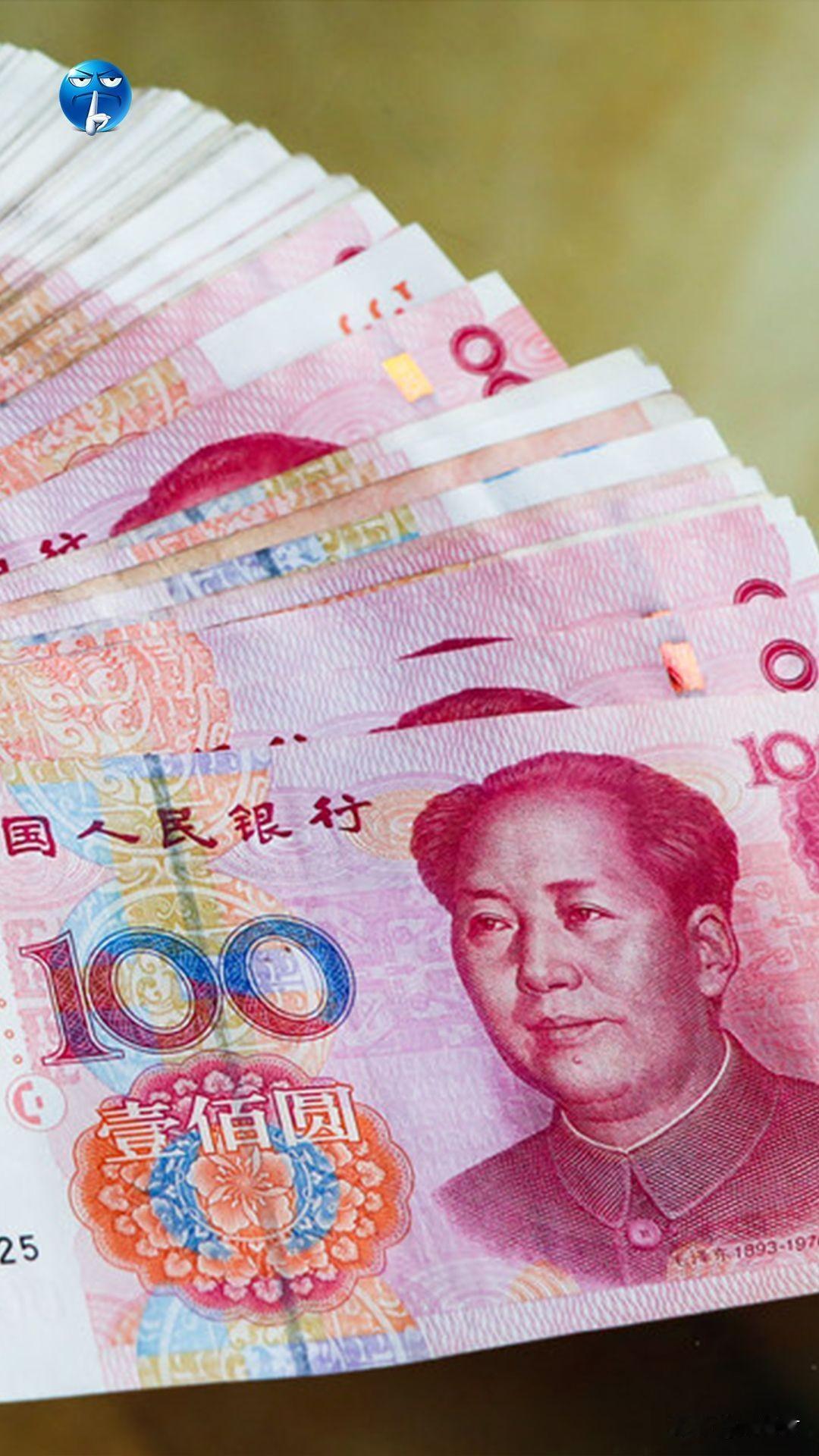 一个人如果钱不够花，正常操作是削减开支并提高收入，不正常的操作是借钱花而不挣钱，