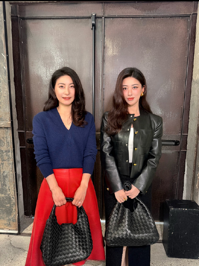 郭晶晶真的绝了，单看不是大美女，但是合影没输过 