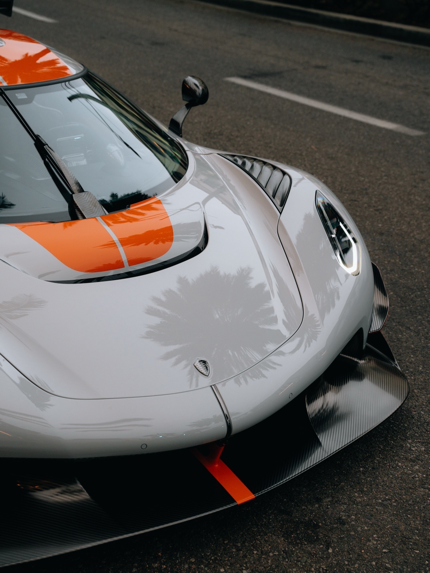 又一辆非凡的koenigsegg Jesko Attack 车型此车采用“战斗灰