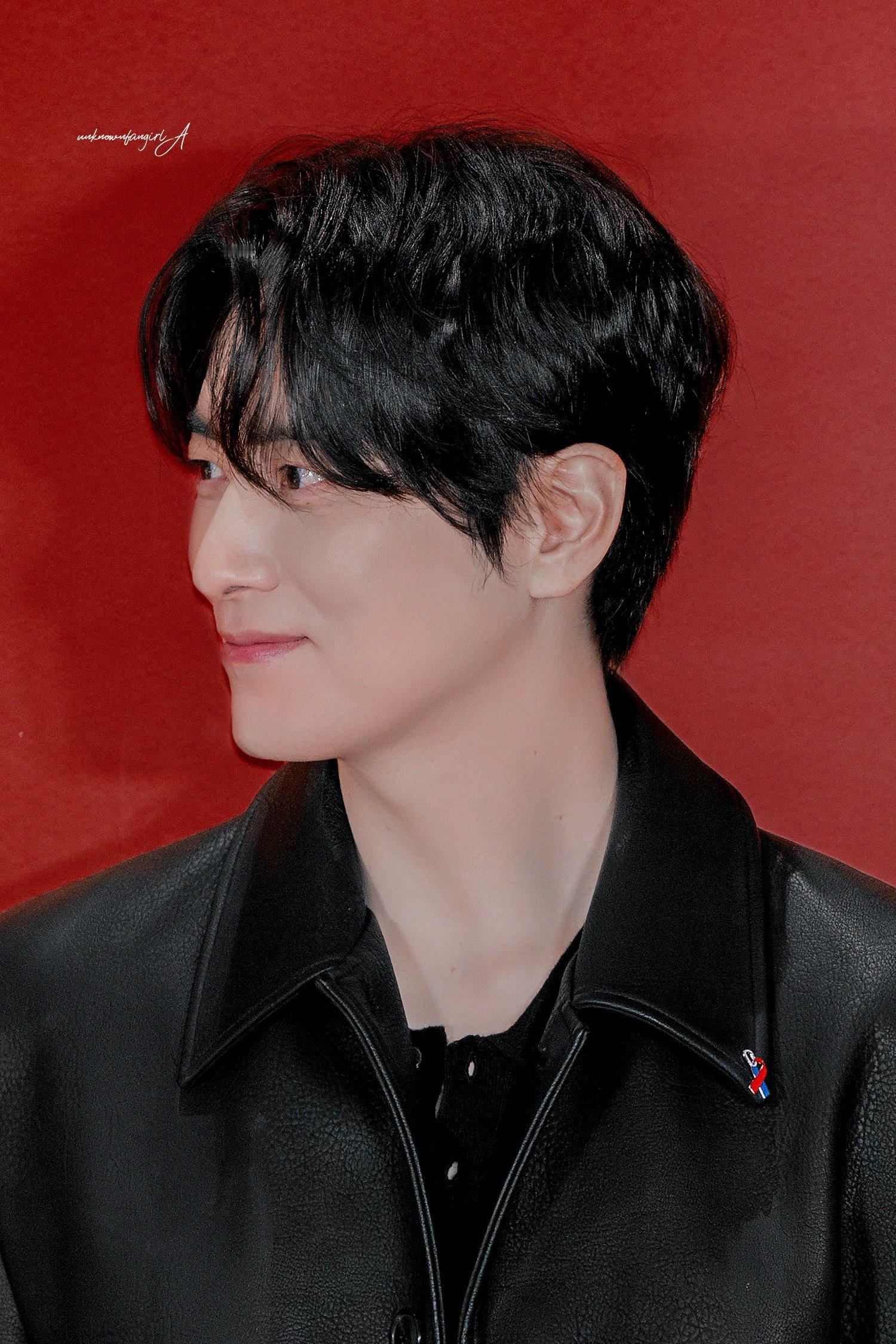 李浚赫24年这组图真好看啊🥰🥰🥰©logo ​​​