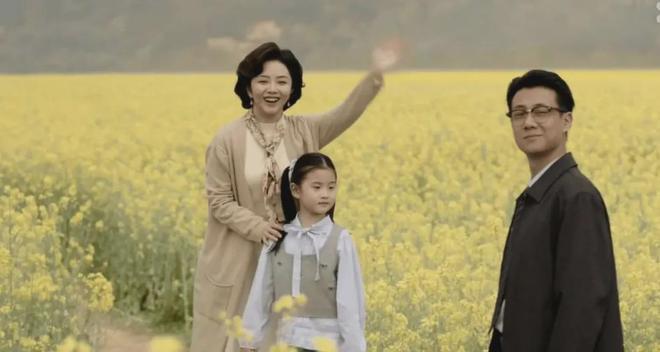 她们的经历真是100%的复制。

《我的山与海》里，方婉之是贵州大山里被弃的女婴