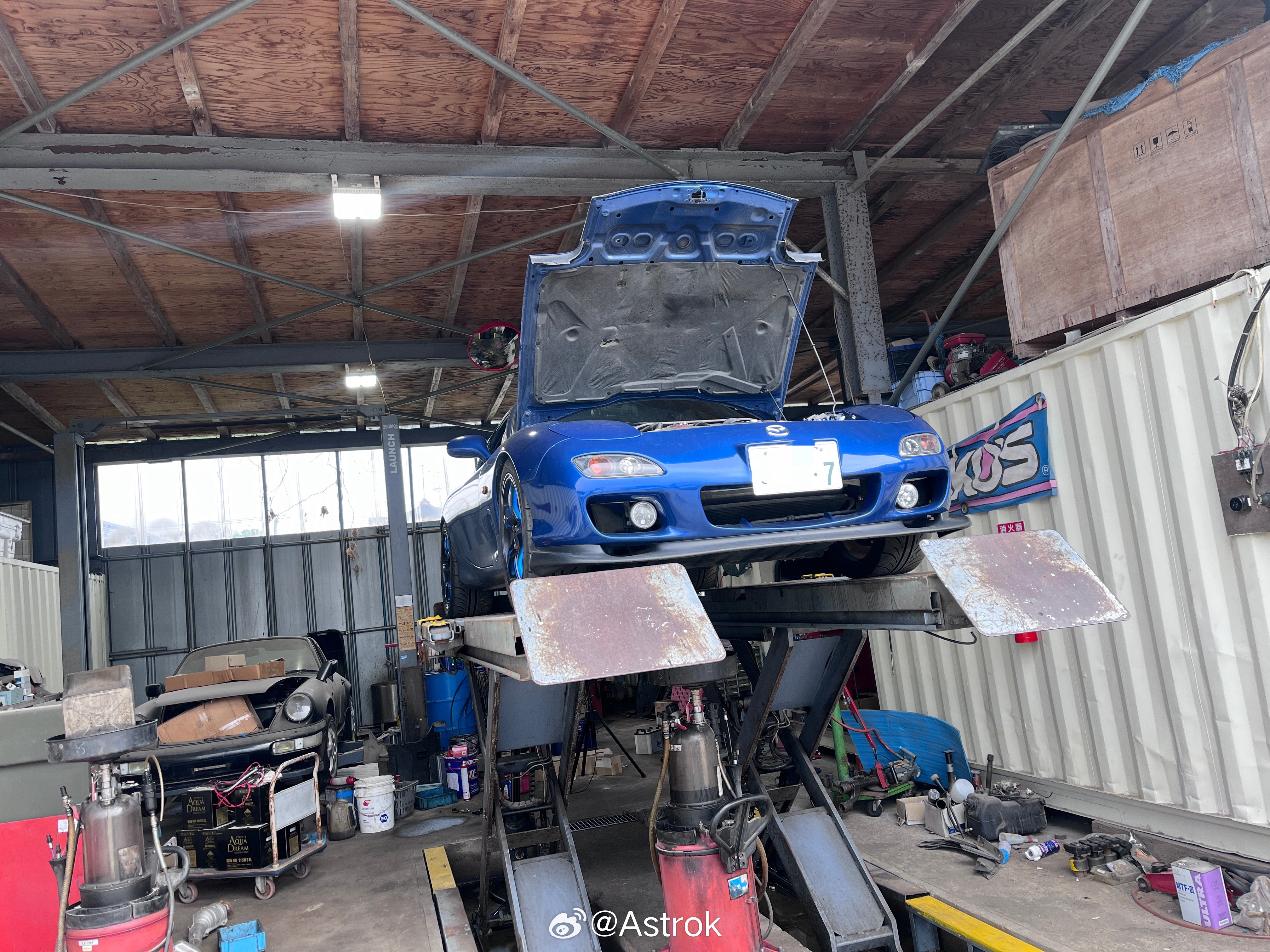 要说转子难养吧…这一年开了五六千公里好像也还行，也是十几年的老车了，油耗14个，