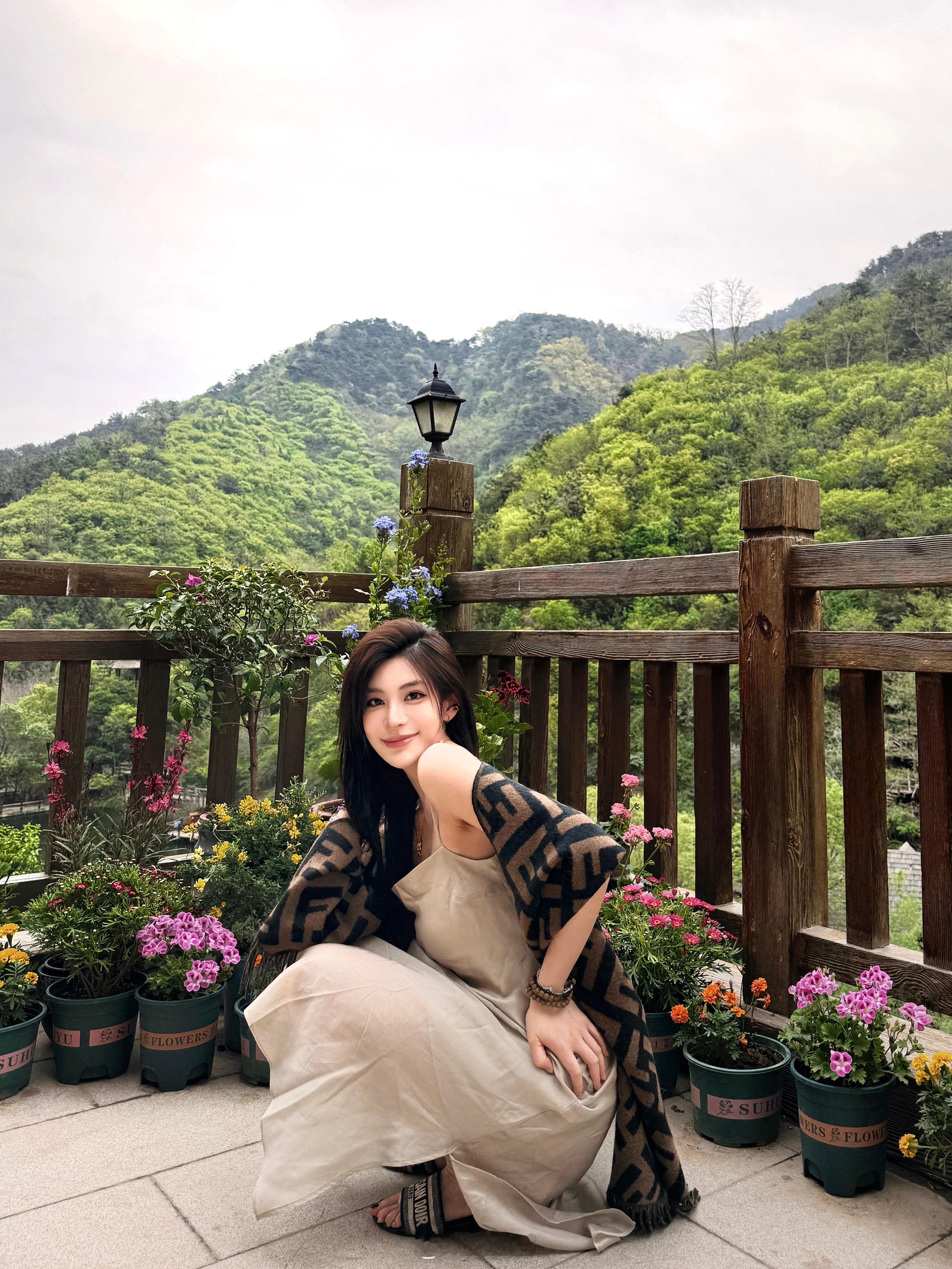 🏞️逃离了城市，享受这安静的花海心静确实有些许不同  ​​​