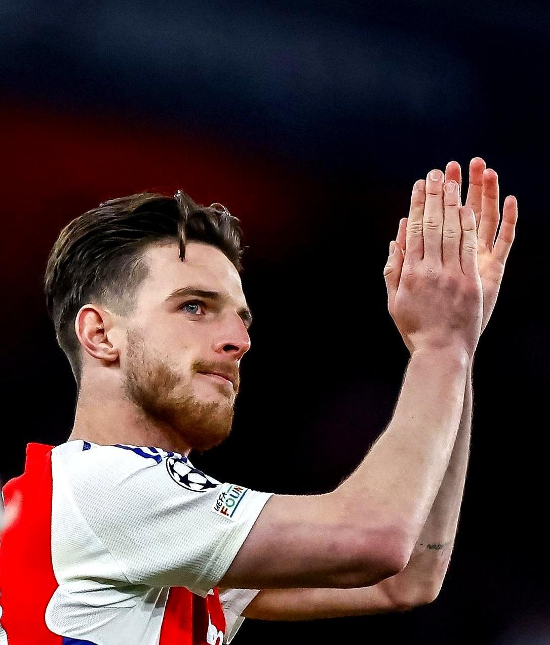 合资MPV靠织物座椅收割中产的时代，被强行画上了句号。
 
过去手握20万，往往