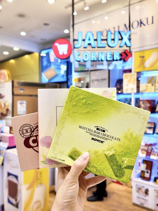 曼谷这家🇯🇵零食集合店真的很难空手走出来