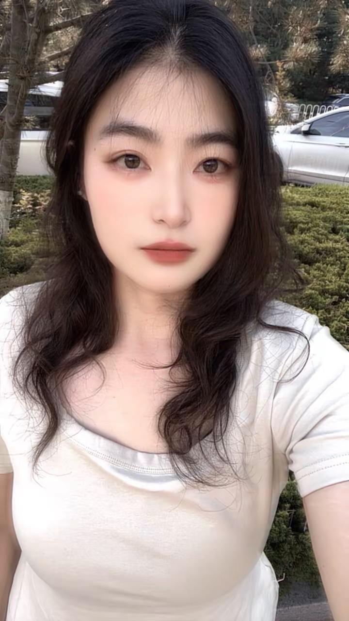 骗人的，怎么可能会有人能接受你所有的小脾气