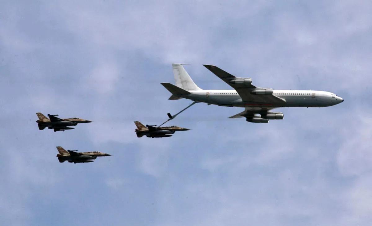 伊朗对美军重新武装，保持充分警惕。

塔斯尼姆通讯社报道，当地时间10日，伊朗外