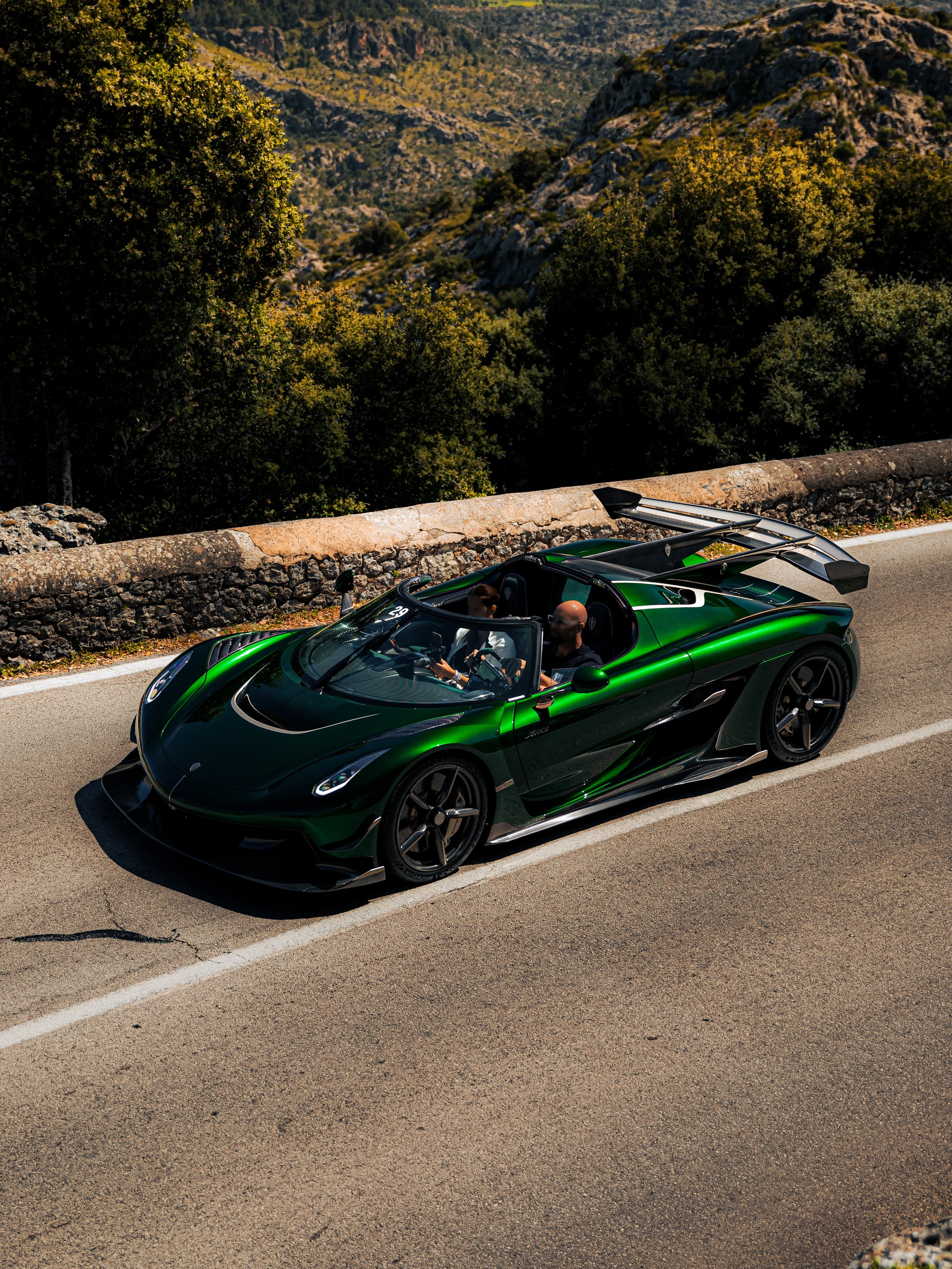 Koenigsegg Jesko Attack油漆：Månz Green 