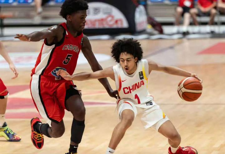 北京时间6月29日，U19男篮世界杯小组赛第二轮赛程如下：

第一场17：15，