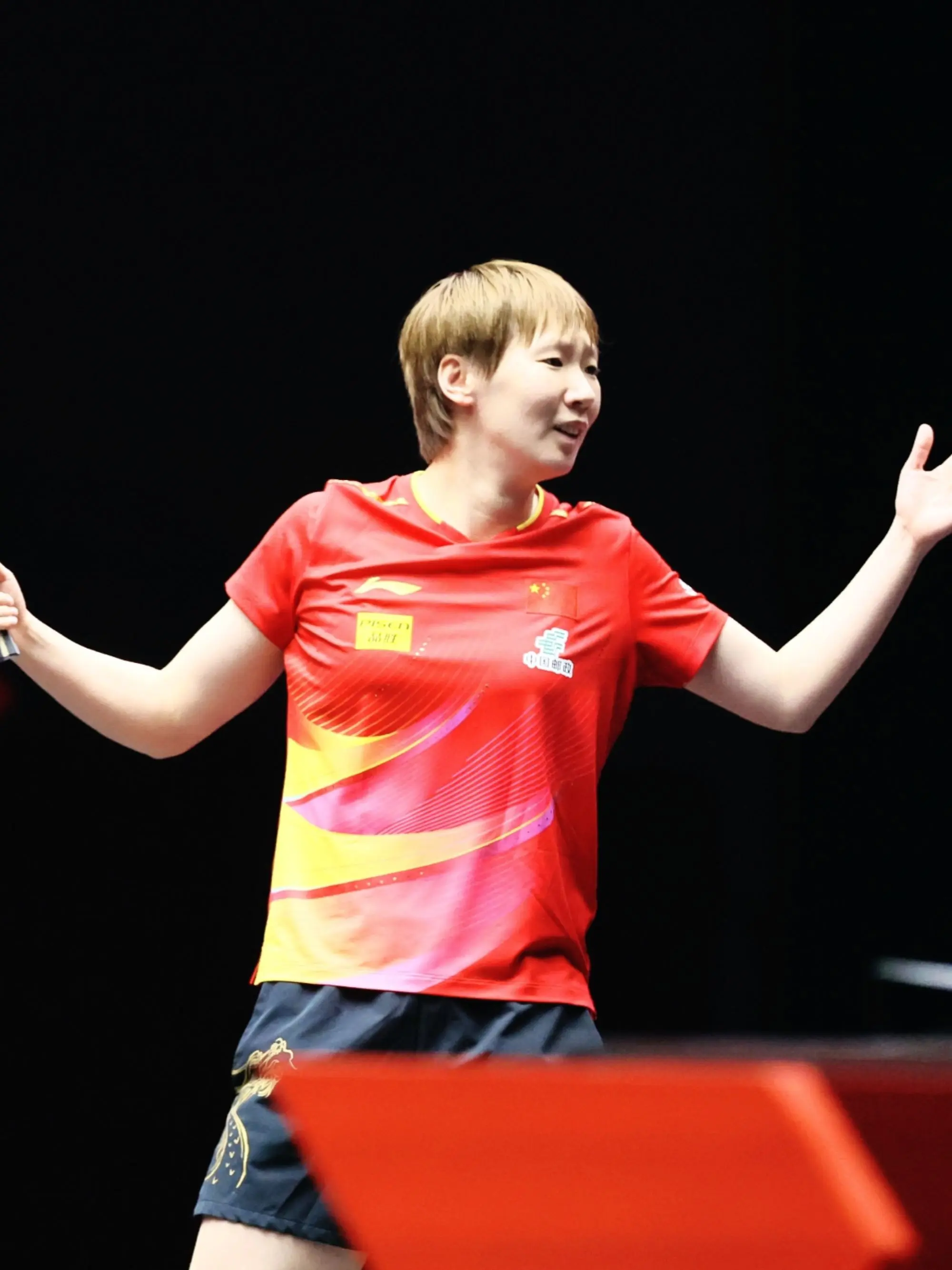 渐渐爱上现在的自己，不怕失去谁，也不得罪谁，你瞧不起我，未必瞧的上你。...