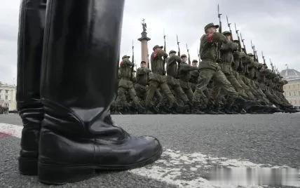 乌克兰武装部队报告俄军在巴赫穆特地区的人数

截至12月18日，巴赫穆特方向部署