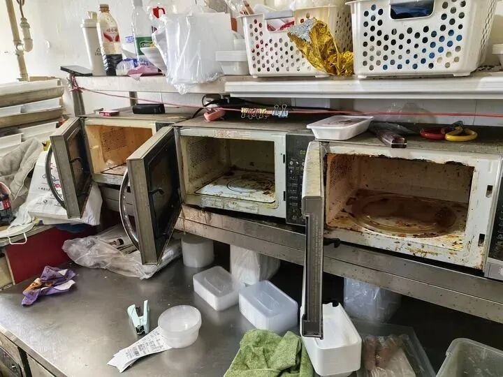 新规围剿“幽灵外卖”：平台、监管与黑产的三方博弈