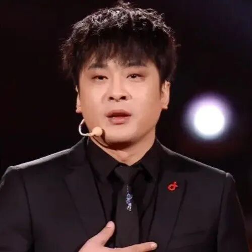 辛巴悬赏百万元威胁前高管辛巴为何悬赏百万元追责前高管律师称辛巴悬赏事件或触犯刑法