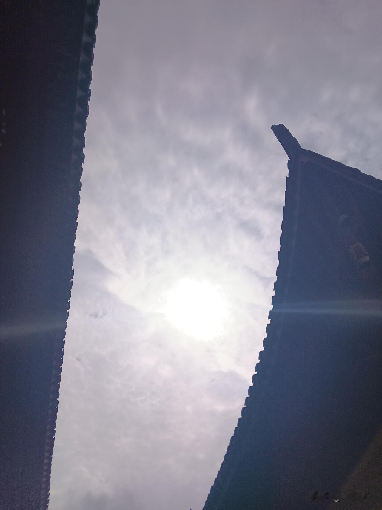 我们挂在嘴边上的就是那个年代一片动乱，确实如此，动乱时期，军队的作用就很重要。这