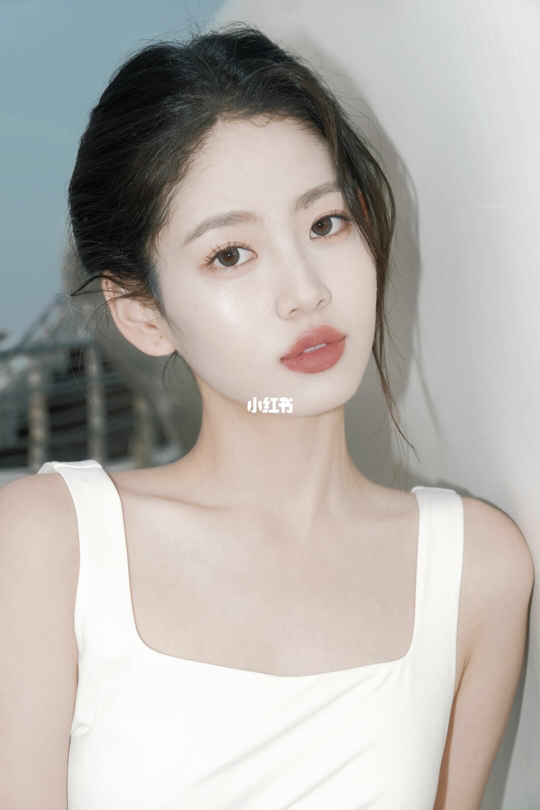 我宣布！夏日水光妆是氛围感的神